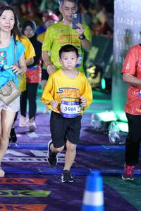 BIB: 3964
                            <button type="button" onclick="openModal(26255485)" class="btn btn-primary btn-sm float-right btn-popup" data-toggle="modal" data-target=".modal-high-quality">
                        <i class="fas fa-shopping-cart"></i> Add to Cart
                    </button>
                                            <button type="button" onclick="isThisMe(26255485, true)" class="btn btn-success btn-sm float-right btn-popup btn-isme hidden" data-toggle="tooltip" data-placement="bottom" title="นี่คือรูปของคุณใช่ไหม คลิกที่นี่เพื่อเอาเข้าอัลบั้ม">
                        <i class="fas fa-plus"></i> Add to album
                    </button>
                    <button type="button" onclick="isThisMe(26255485, false)" class="btn btn-warning btn-sm float-right btn-popup btn-isnotme hidden">
                        <i class="fas fa-ban"></i> Remove from album
                    </button>